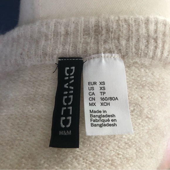BOGO H&M cream oatmeal cold shoulder sweater - Picture 4 of 5